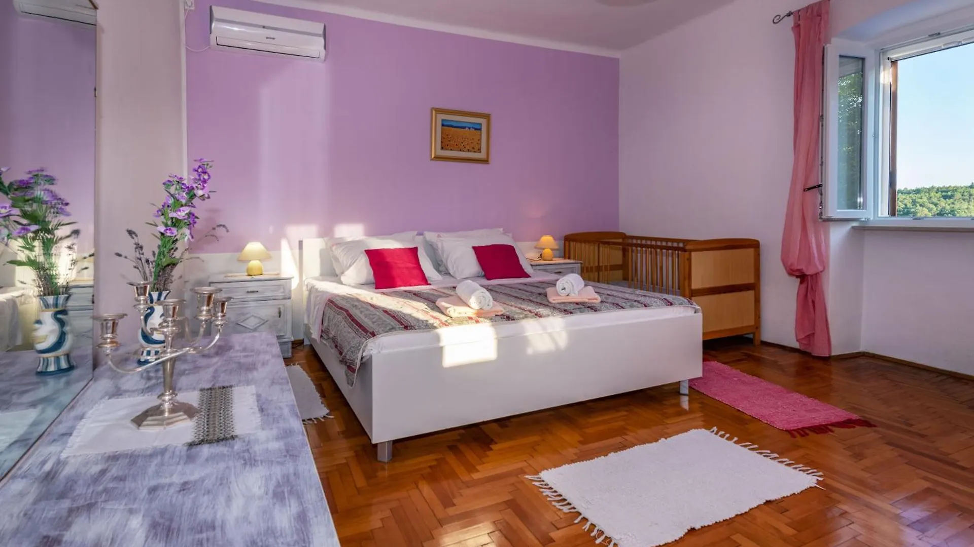 Villa Marija, A Charming Pet Friendly Villa Amidst Nature Susnjevica Casa de Férias